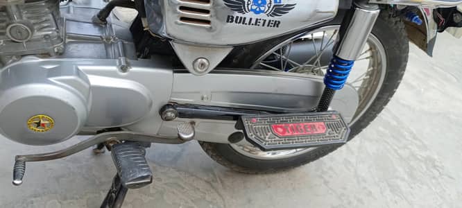 bike bilkul ok ha koi kam nai hony wala my number 03150178033