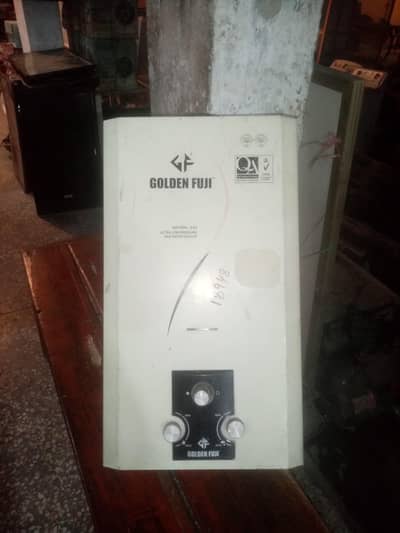 Neet and clean  geyser