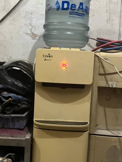 INVRO DESPENSER FOR SALE CONTACT ME