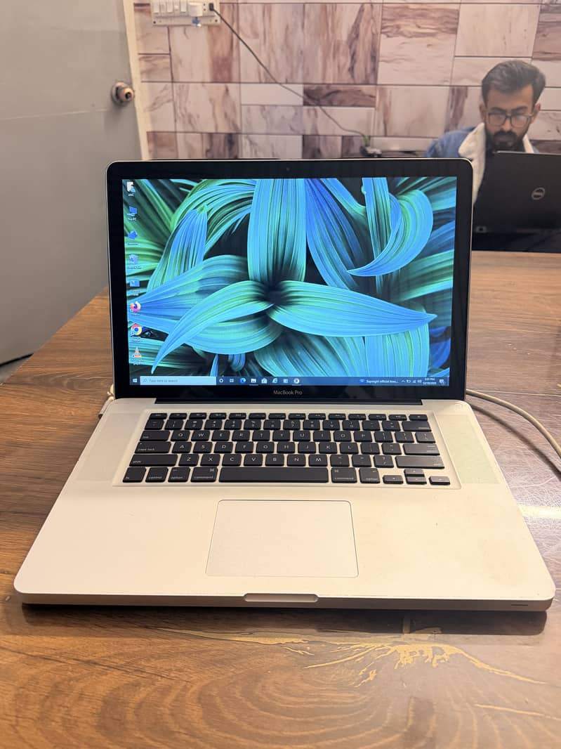 MacBook pro 1