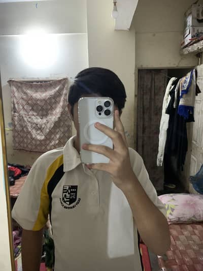 I’m selling my iPhone XR convert to 13 pro max 64 gb 81 bettery