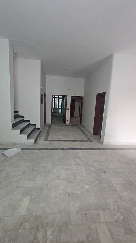 16 Marla House For Rent 6