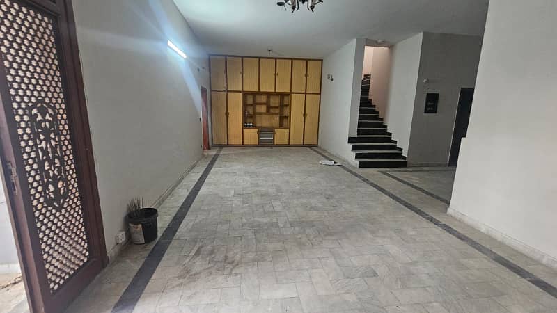 16 Marla House For Rent 7