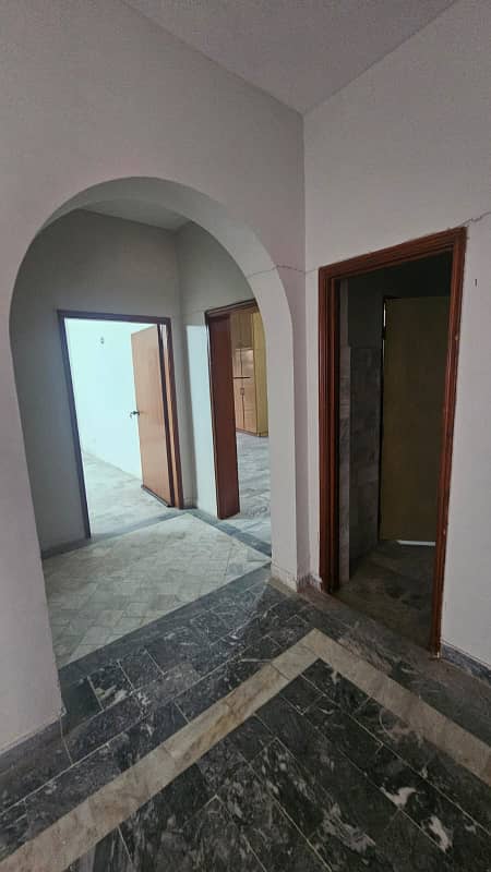 16 Marla House For Rent 32