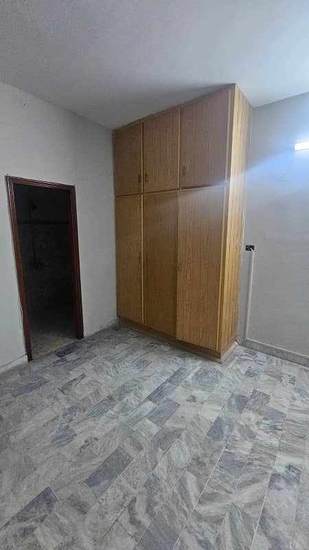 16 Marla House For Rent 37