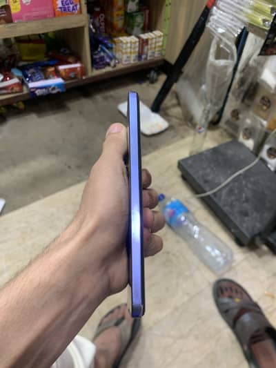 Vivo y100 8+8 ram 128 gb box available