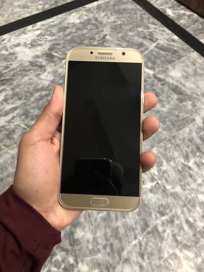 Samsung Galaxy A7 (2017)