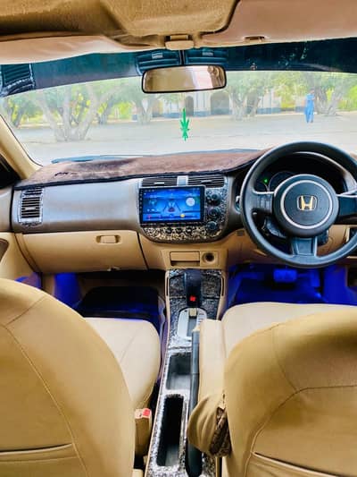Civic 2006 - Automatic no sunroof - Lahore register