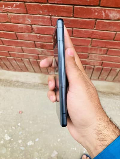 Google pixel 7a official pta (Multan)