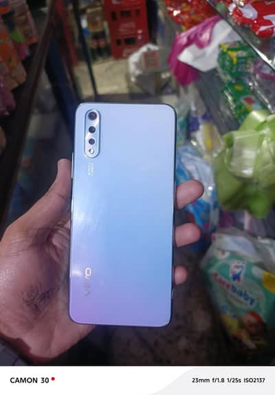 vivo s1