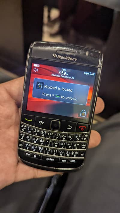Blackberry Bold 9700