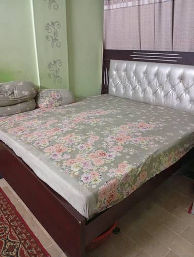 bedroom set available