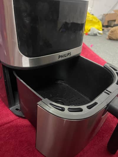 Air Fryer 2 month used