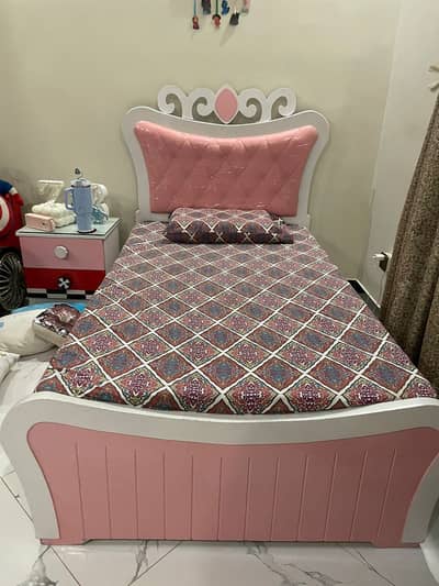 Bed study table almirah