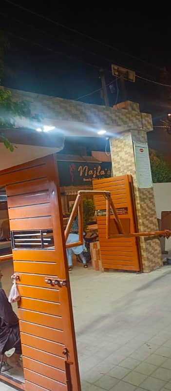 Apsara Appatement flat rent 3 bed dd. 2 floor westopen park facing rent 80000. iftikhar estate