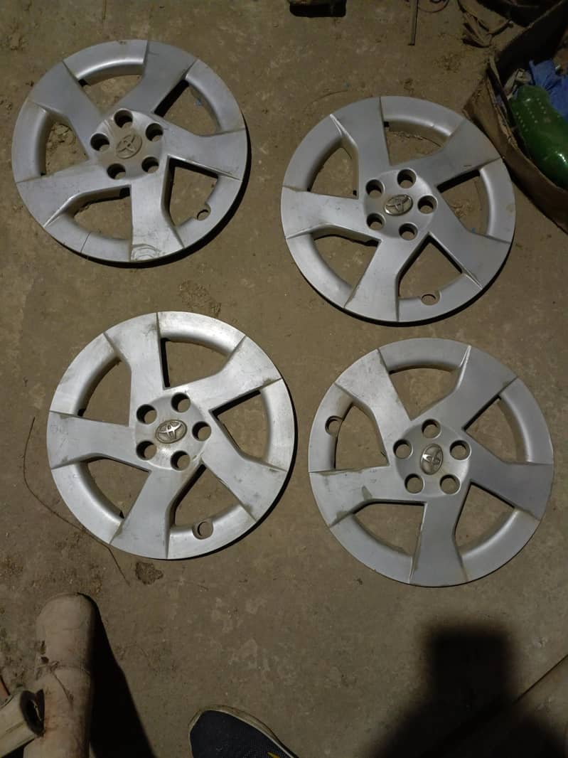 Prius wheel cups 1