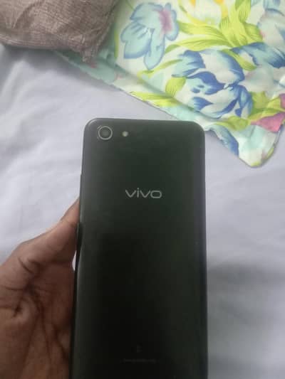 I'm selling my phone 3/32 battery 5000