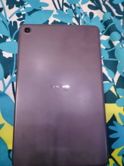 Samsung Galaxy Tab A (8.4",2020