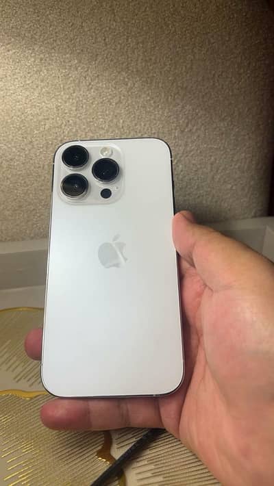 Brand New Iphone 14 Pro 1 TB PTA