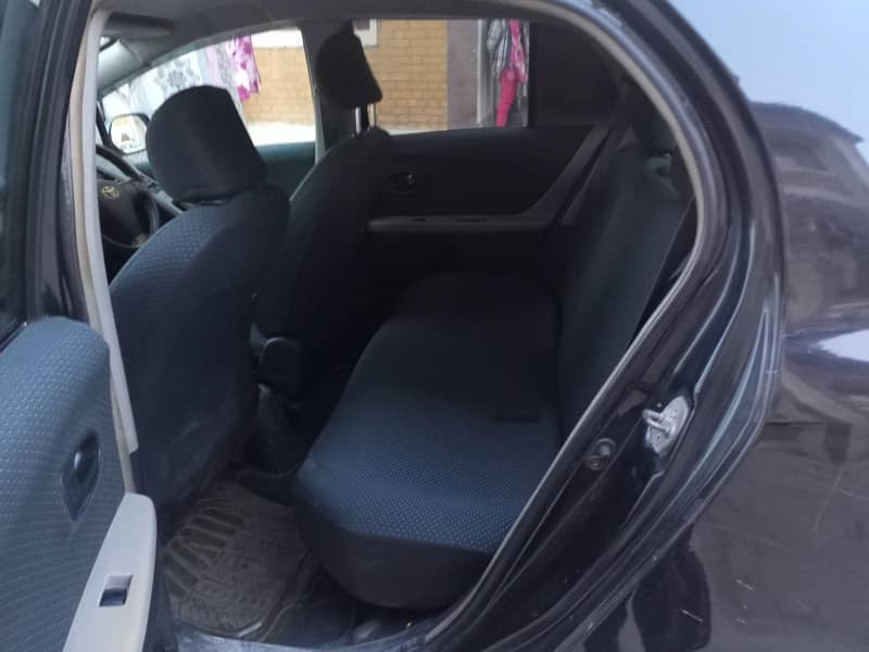 Toyota Vitz 2006 model 3