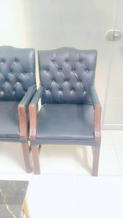 OFFICE CHAIRS FOR URGENT Sale