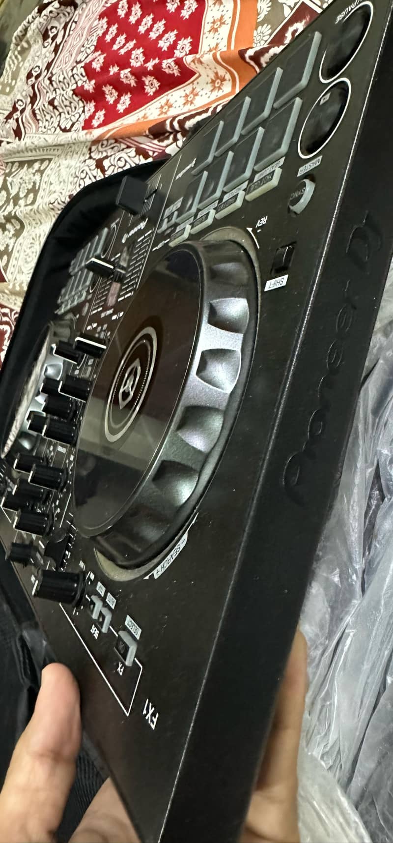 DJ Pioneer controller 1