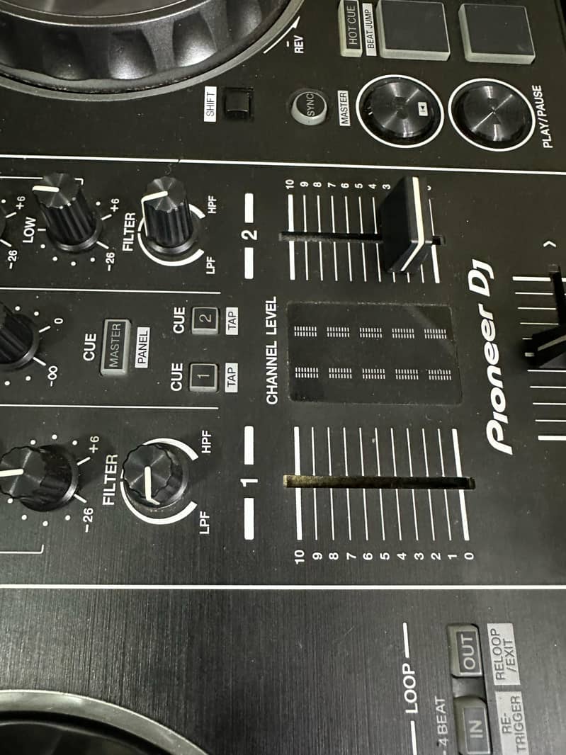 DJ Pioneer controller 2