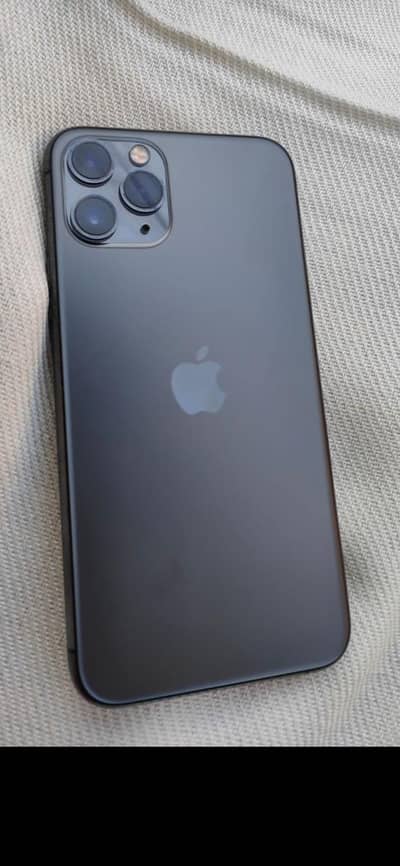 Iphone 11 Pro 10/10 Mint condition non pta Factory unlock