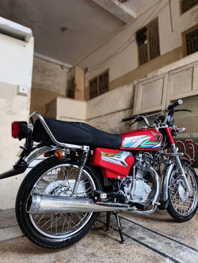 HONDA 125 FULLY TRANSPARENT STICKERED LUSH CONDITION 2022