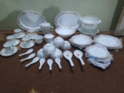 Dinner set marble