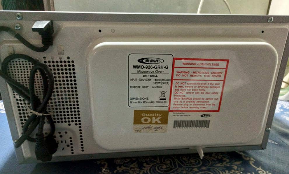 Microwave Oven Waves Box Pack 1