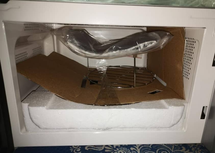 Microwave Oven Waves Box Pack 4