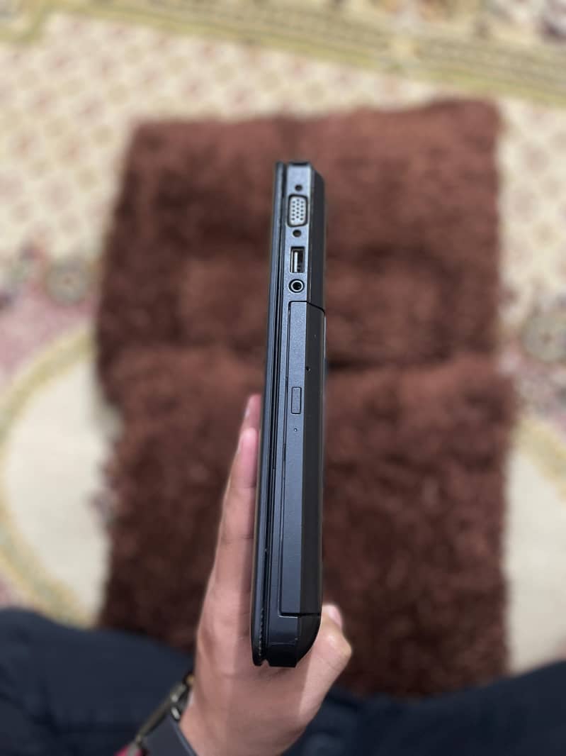 Dell latitude E5440 4