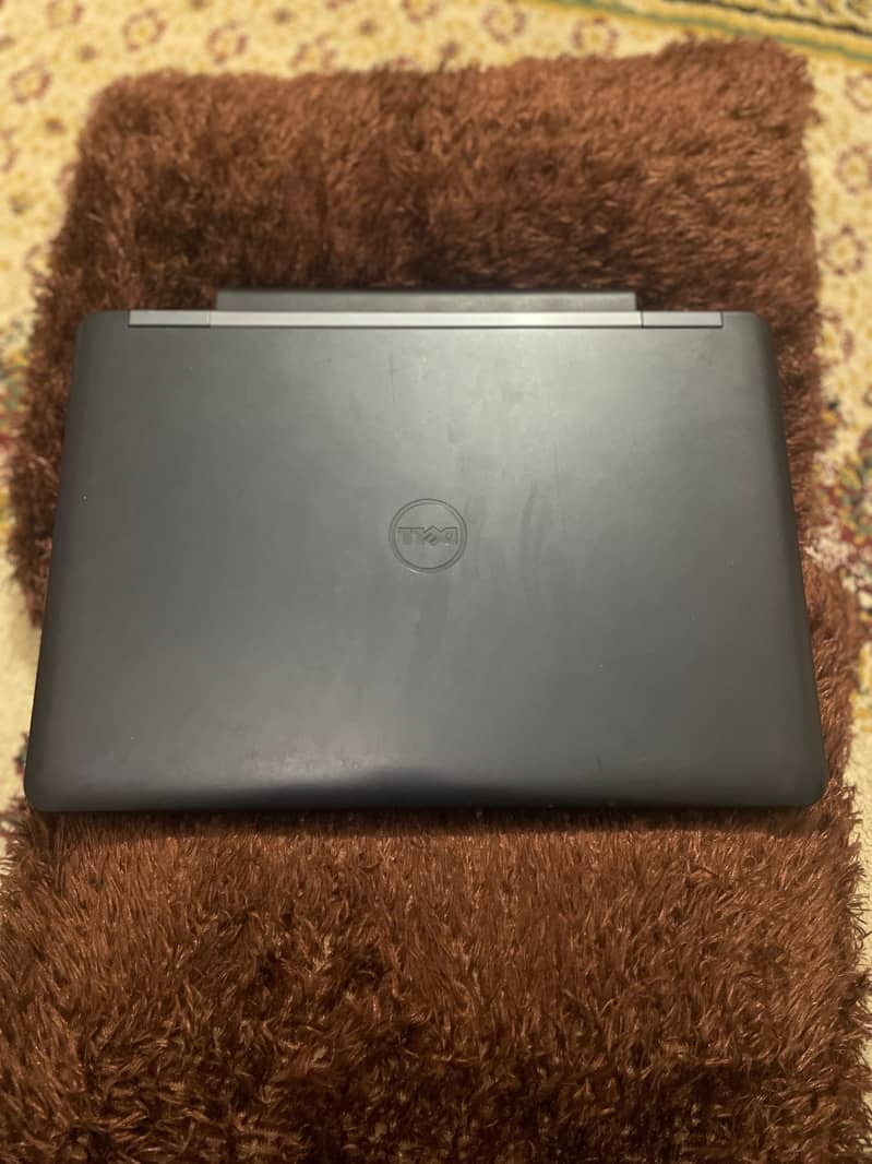 Dell latitude E5440 6
