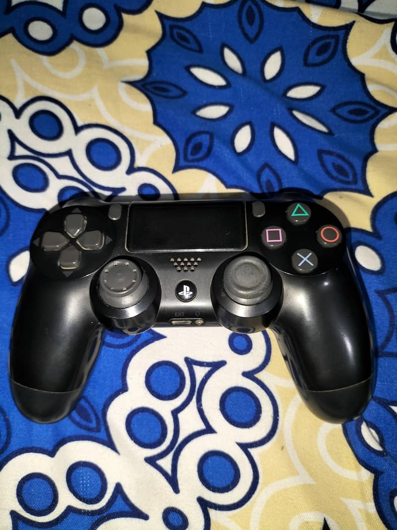 ps4 genuine controller 0