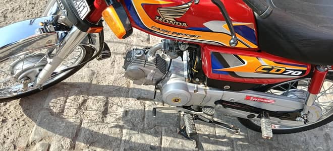 Honda 70cd 24/25