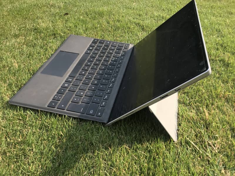 Microsoft surface pro 4 19