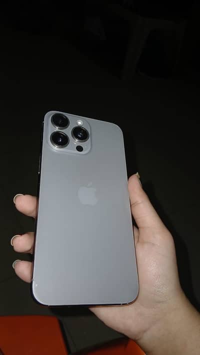 Jv 256 3 4 month used bh 88 367 natural titanium colour