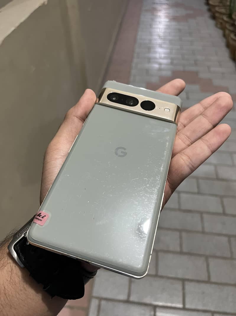 Google pixel 7 pro 1