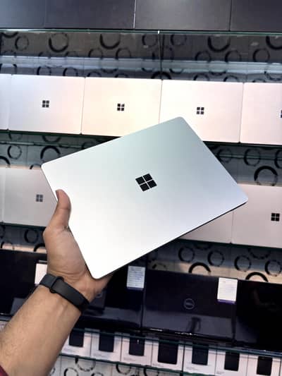 MICROSOFT SURFACE LAPTOP GO CORE I5 10TH GENERATION 8GB RAM 128GB SSD