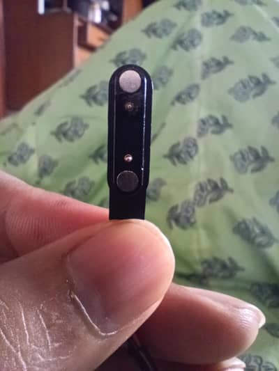 mojy Itel horizon n8 ka magnetic pin chahye