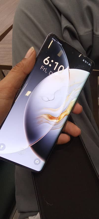 5 months used condition 10 ,10 hey saman ok Hy