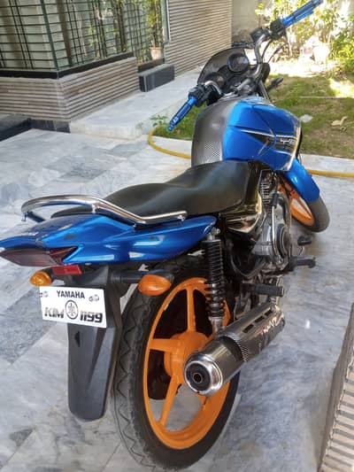 Yamaha YBR 125 2015