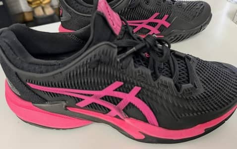 Padel Tennis Badminton Shoes used perfect condition