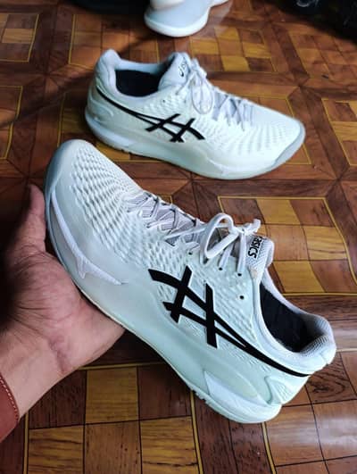 Padel Tennis Badminton Shoes used perfect condition