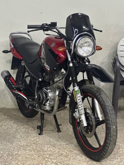 Yamaha ybr125g 2017 model ( japniess model )