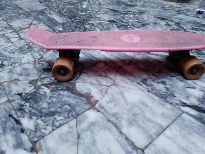 0/3/گھر کی مختلف اشیاء برائے فروخت ہیں کمہاراں والا/3/4/6/0/1/7/6/8/1 4