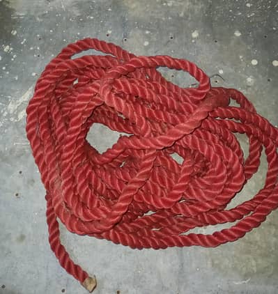 Rope Red Nylon 2cm Thick 58ft Long very strong new