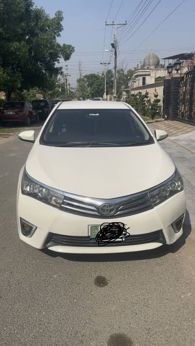 Toyota Corolla XLi 2015