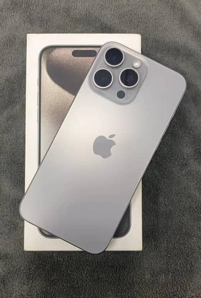 Iphone 15pro max  256gb factor unlock